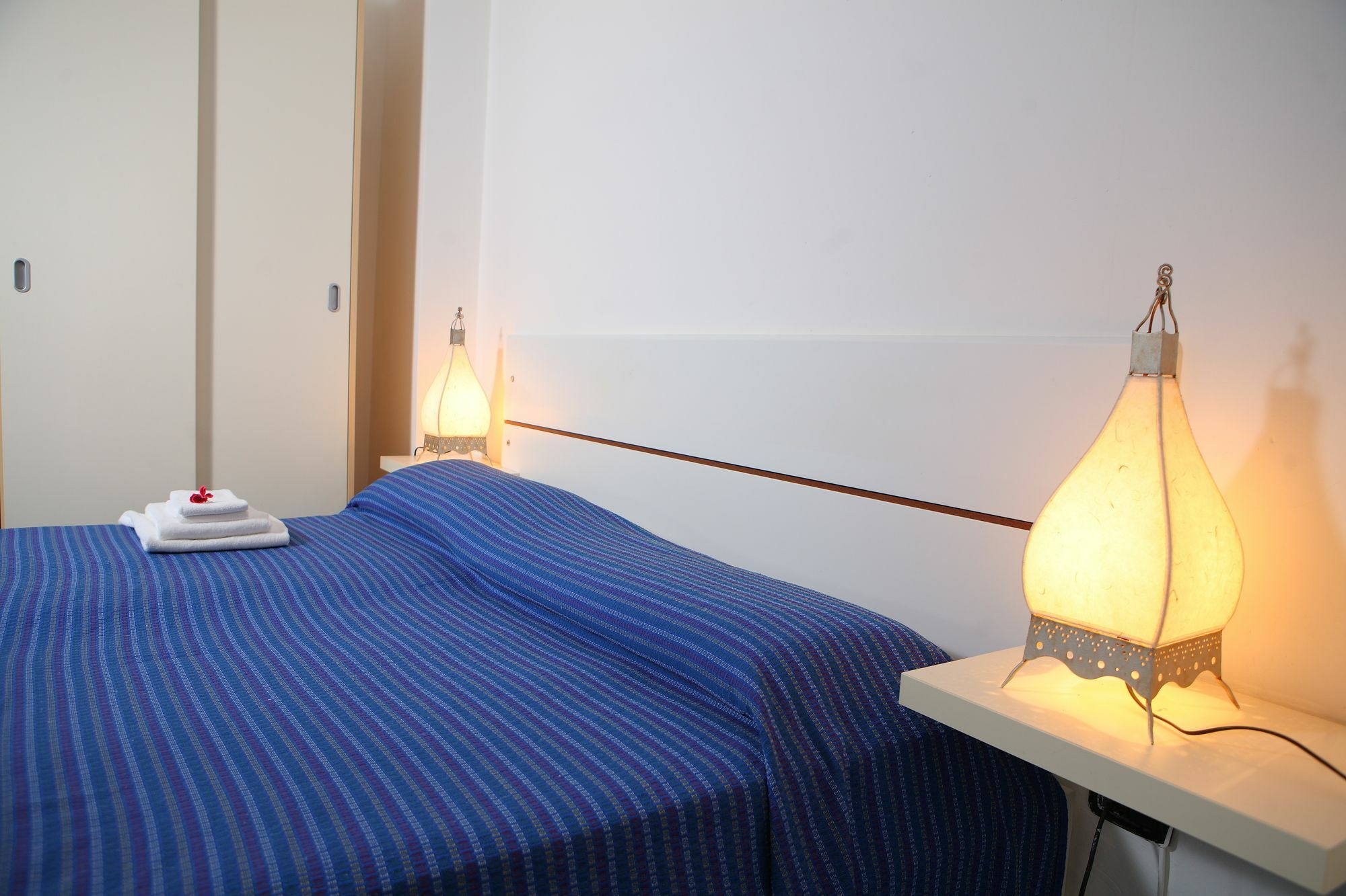 רג'יו די קאלאבריה Regent Beach Hotel & Apartments מראה חיצוני תמונה