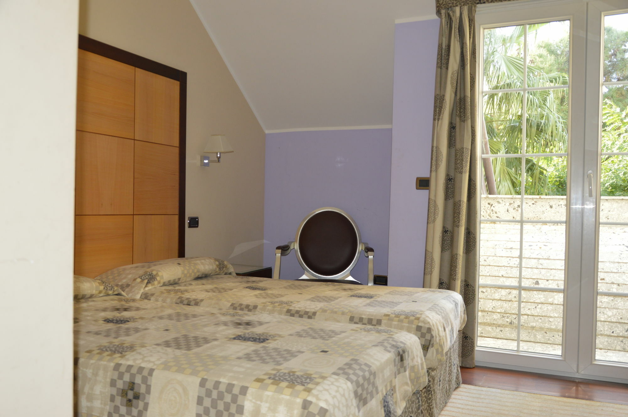 רג'יו די קאלאבריה Regent Beach Hotel & Apartments מראה חיצוני תמונה